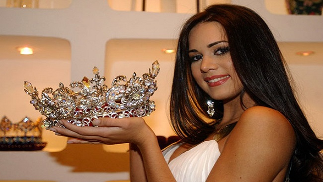 tlmd_monica_spear_miss_universo_st