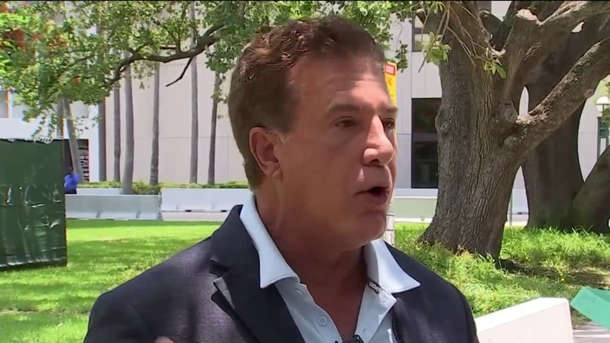 Alcalde de Hialeah no puede entrar a reunión con el gobernador DeSantis