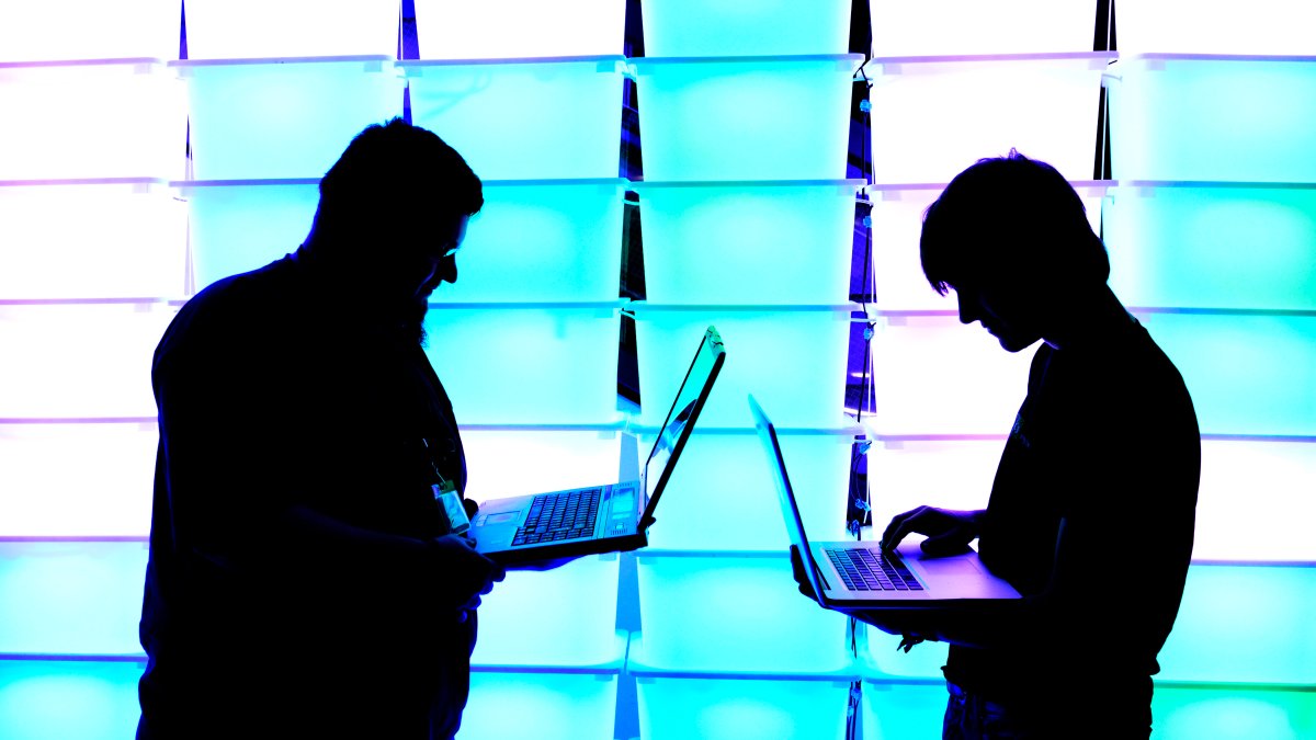 Hackean sistema de las escuelas públicas de Fairfax y