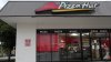 Cerrarían 300 restaurantes de Pizza Hut tras bancarrota de gran propietario de franquicia