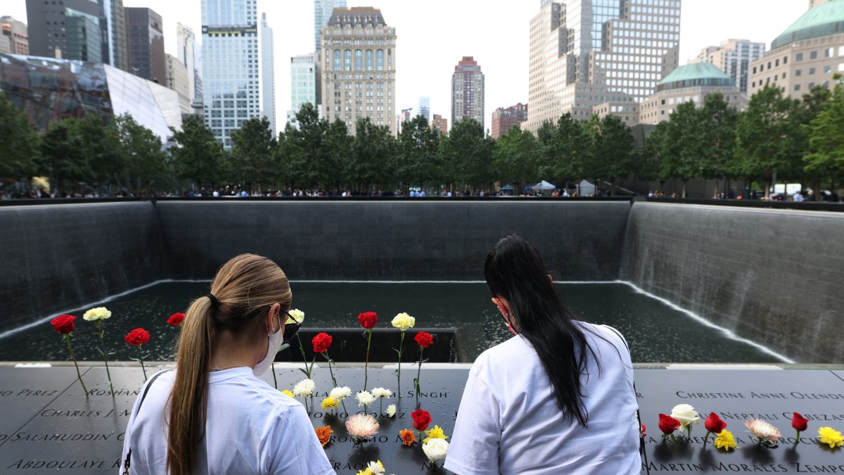 New York remembers the victims of September 11 in solemn ceremony despite the pandemic – Telemundo New York (47)