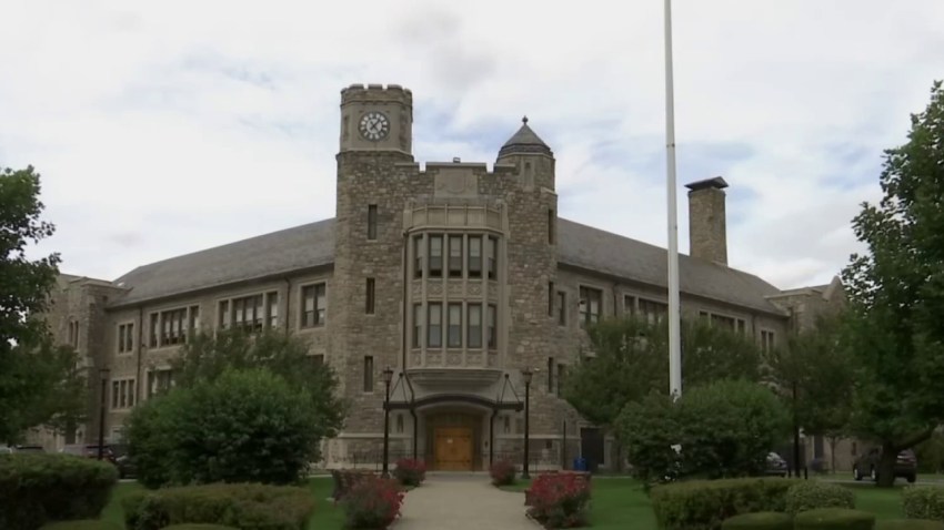 Pelham School