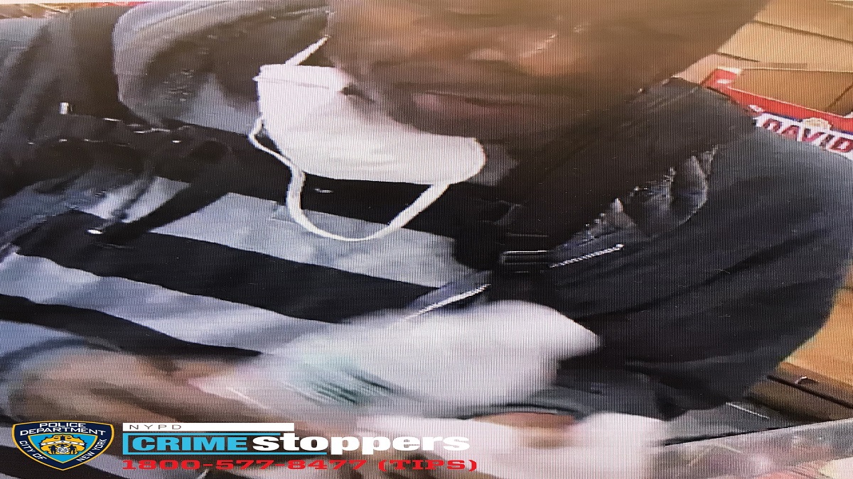 Wanted for suspect of armed robbery of elderly in NYC – NBC New York (47)