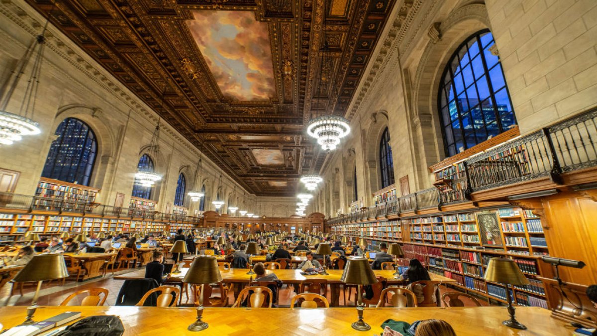 Report: New York Libraries to Cut Weekend Service Due to Mayor’s Budget Cut