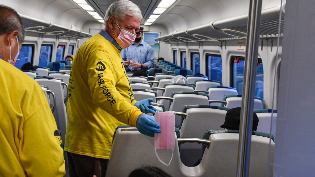 The MTA has delivered nearly 15 million masks since the pandemic began – Telemundo New York (47)