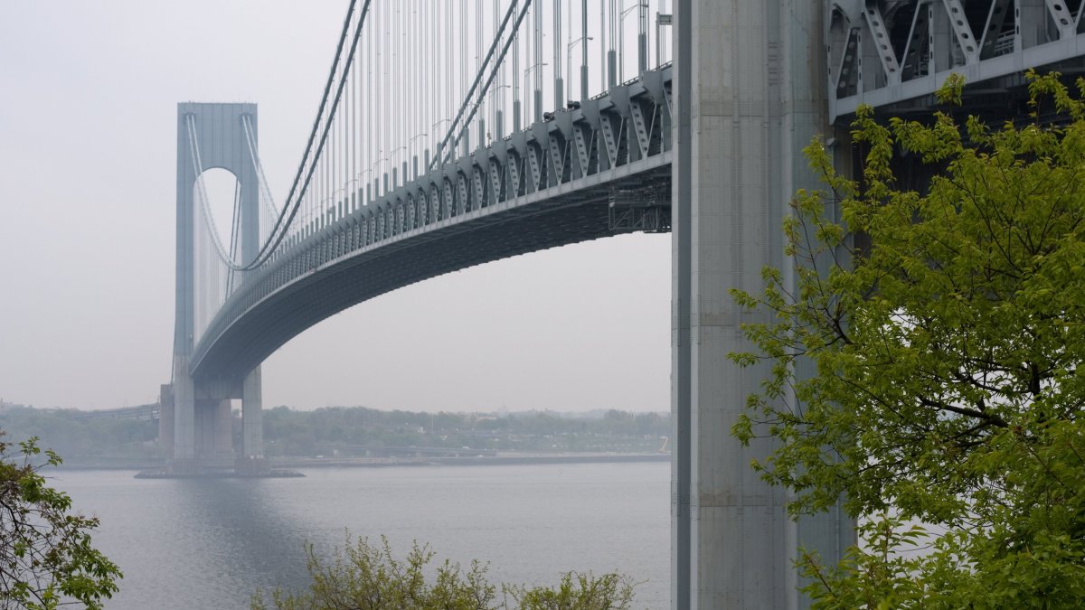 Strong winds whip across the tri-state region;  damages and delays in various ways – Telemundo New York (47)