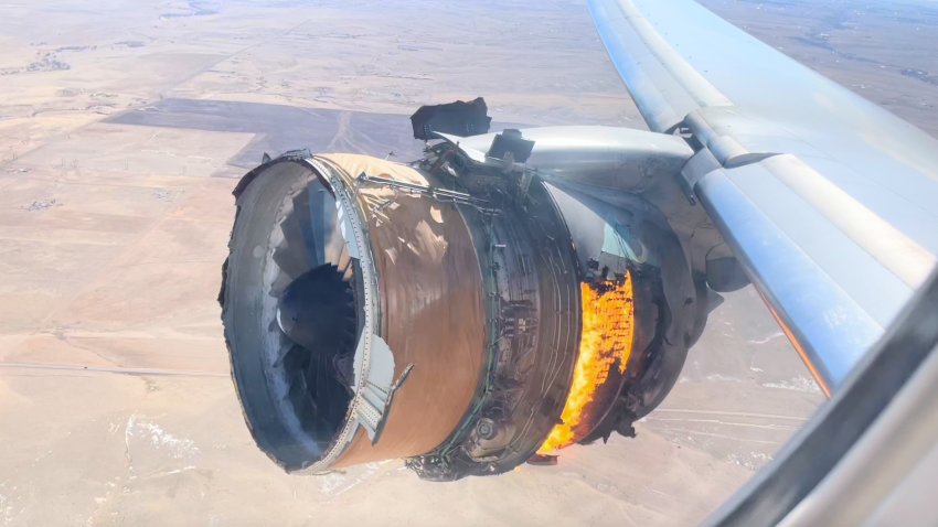 Terror en el aire: pasajero capta motor en llamas durante vuelo