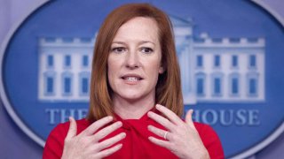 Jen Psaki, secretaria de prensa de la Casa Blanca, habla durante una conferencia de prensa en la Sala de conferencias de prensa James S. Brady en la Casa Blanca en Washington, DC, EEUU, jueves 18 de marzo de 2021.