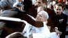 A 40 años del atentado: la bala zigzagueante que casi mata al Papa Juan Pablo II