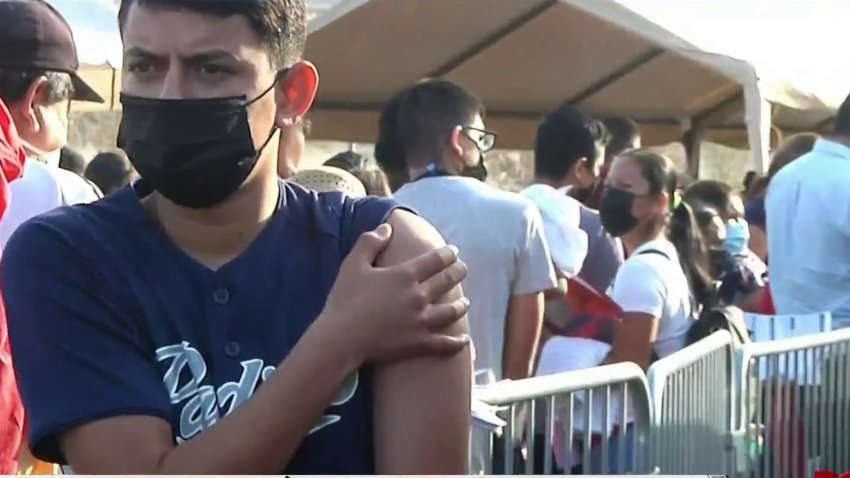 Jornada de vacunación para mayores de 18 años en Baja California