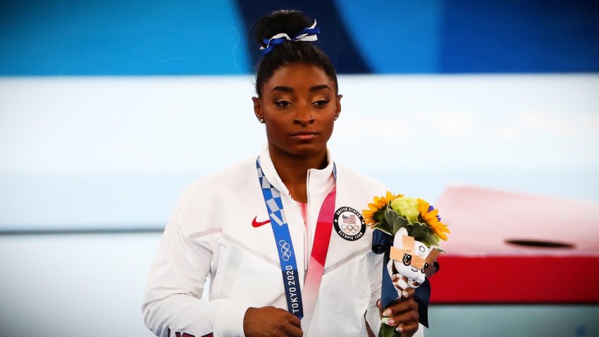 La tragedia familiar que afectó a Simone Biles durante Tokyo 2020