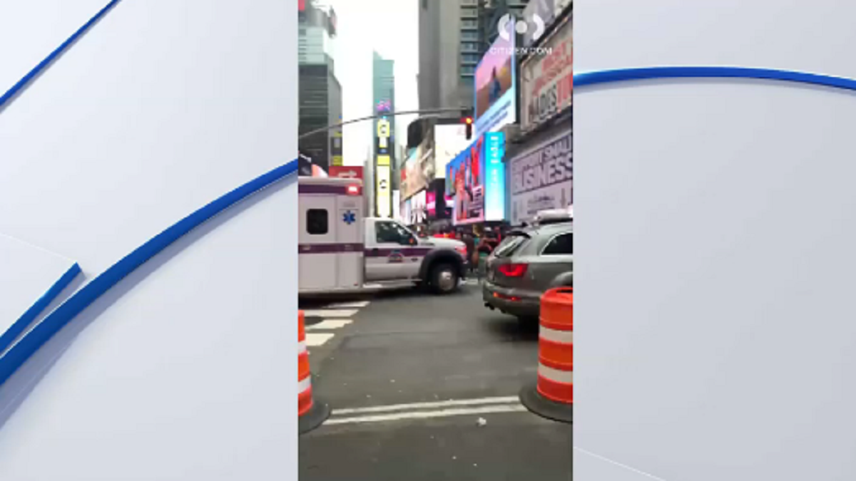 report one injured in Times Square area after possible shooting – Telemundo New York (47)