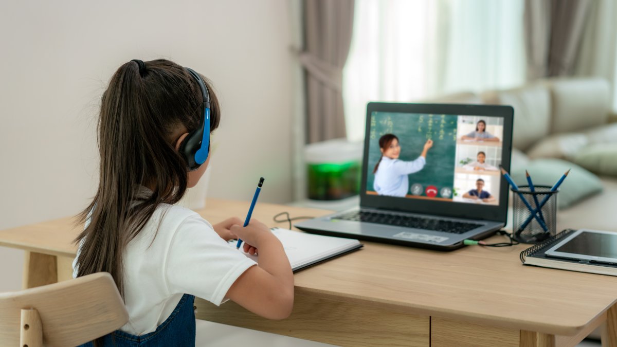 Do you have children in public schools?  You can get up to $ 50 monthly credit on the Internet – Telemundo New York (47)