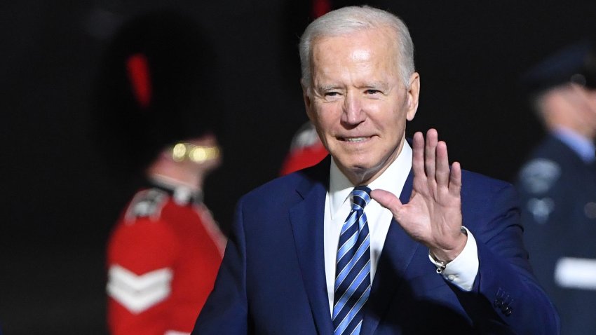 Plan de infraestructura: Biden promete emplear a miles de personas sin título universitario