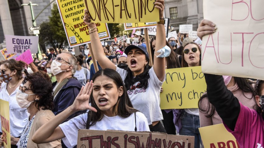 “Sí al aborto”: miles de mujeres se toman distintas ciudades de EEUU
