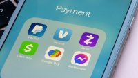 Los riesgos de enviar dinero a través de aplicaciones en tu celular