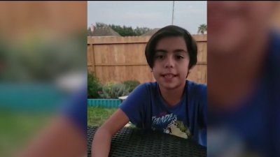 Niño hispano de 11 años de Texas lucha por reducir los efectos del cambio climático