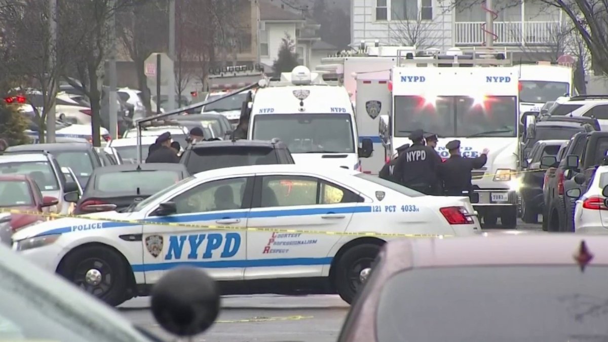 NYPD Detective in Stable Condition After Shot in Staten Island – NBC New York