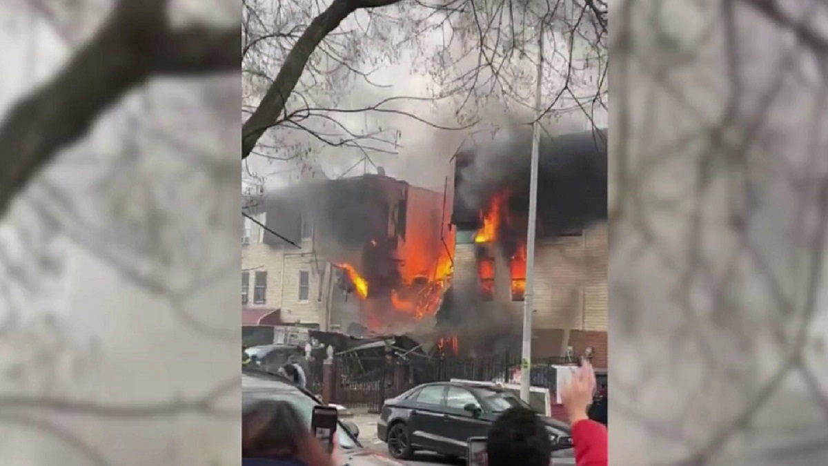 Bronx Building Explosion Leaves 1 Dead, 1 Injured – NBC New York