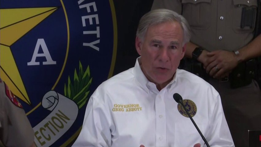 Greg Abbott presenta su plan para hacer frente al fin del Título 42