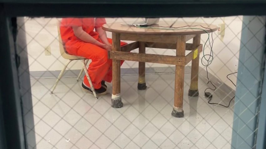 Denuncian irregularidades en detención de migrantes bajo la Operación Lone Star