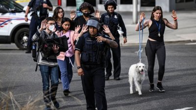 En video: residentes corren aterrorizados tras tiroteo en Washington DC –  Telemundo Washington DC (44)