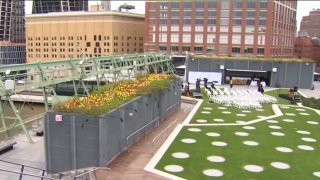 Rooftop park at Pier 57