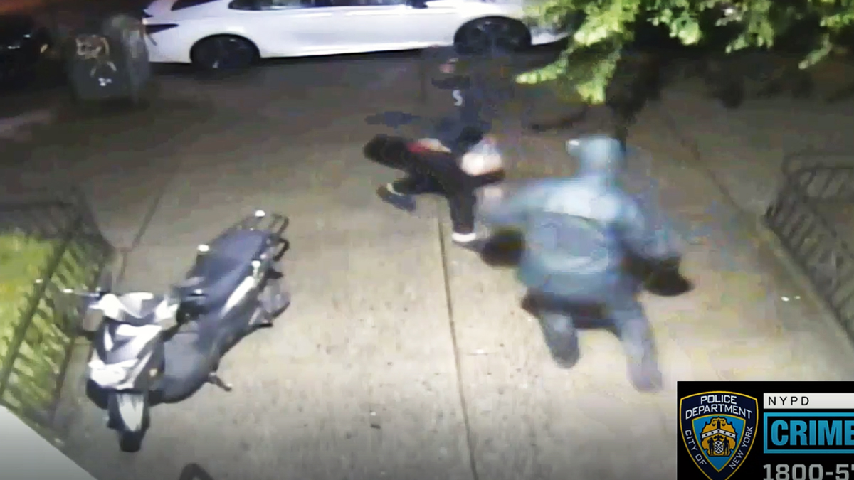 Armed Robbers Beat Food Delivery Guy, Steal Order and  in Brooklyn – NBC New York