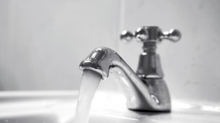 running water out of bathroom faucet