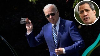 El presidente de Estados Unidos, Joe Biden, y arriba a la derecha Juan Guaidó.