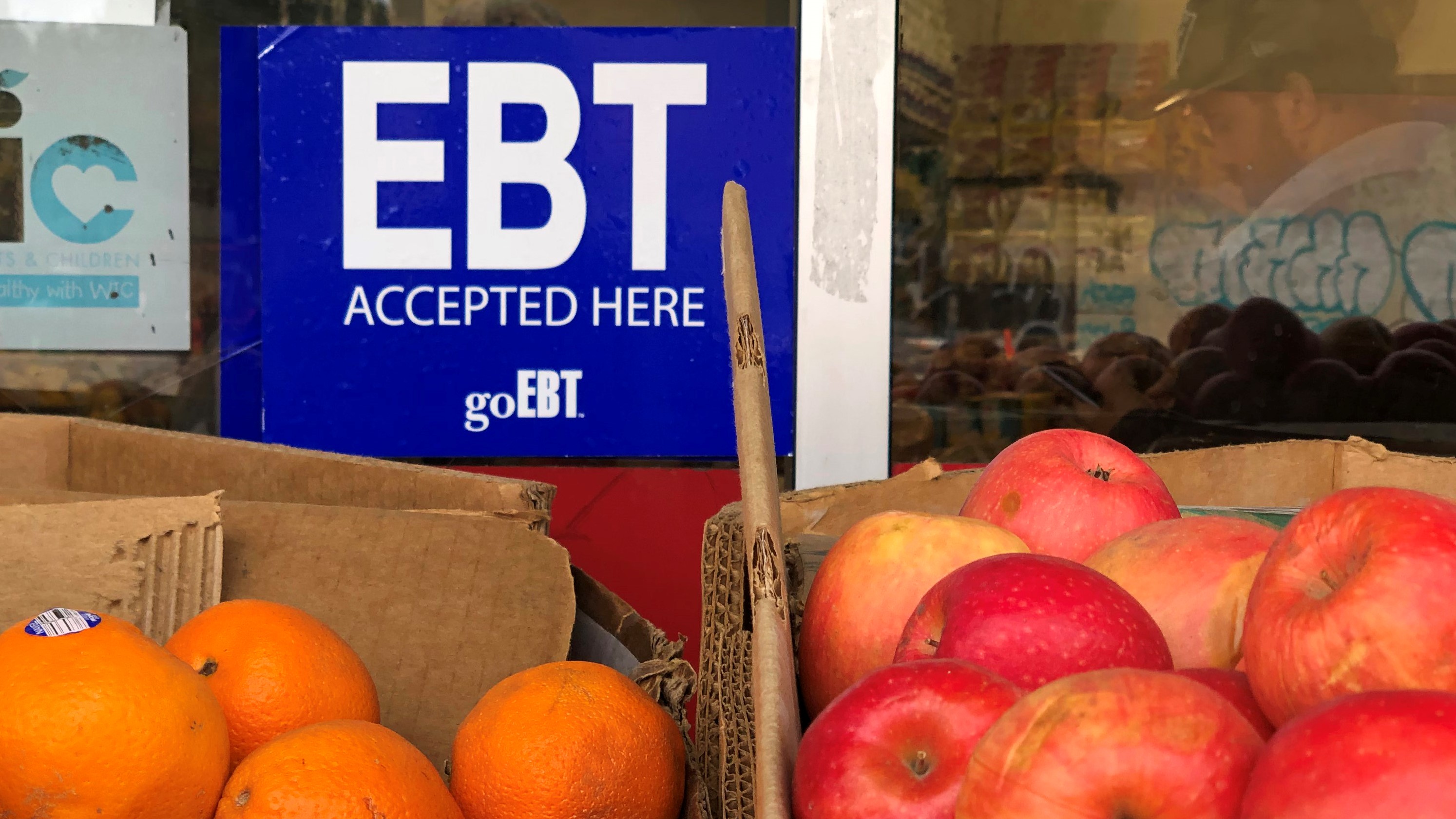 Nueva York insta a protegerse del robo de dinero de tarjetas EBT