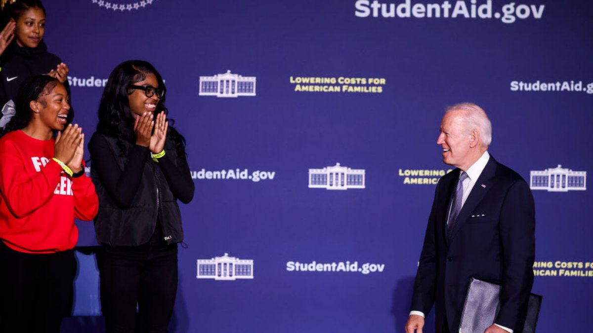 Biden’s Student Debt Relief Plan – NBC New York (47)