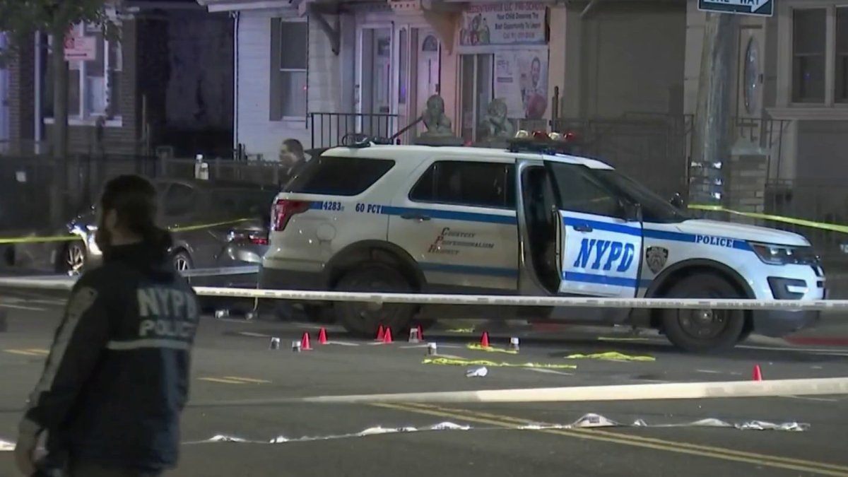 Gunman shot dead by NYPD in Brooklyn – NBC New York