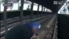 Rescate de película en Acción de Gracias: salvan a hombre en los rieles del tren de NY segundos antes de ser atropellado