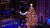 Ceremonia celebra el encendido del árbol de navidad en Manhattan