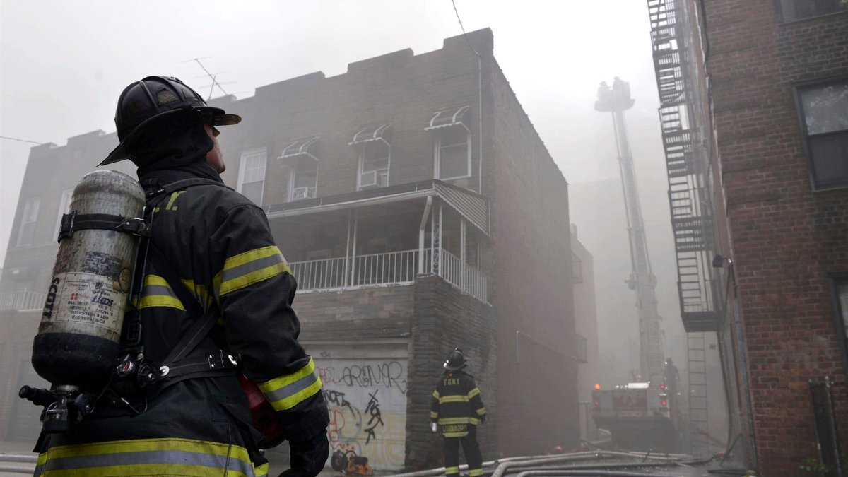 Manhattan fire leaves at least 38 injured – NBC New York