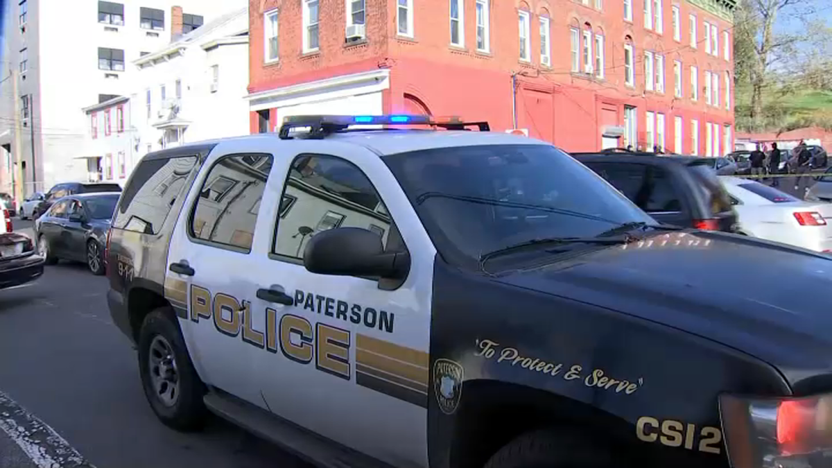 Paterson shooting leaves three injured – NBC New York (47)