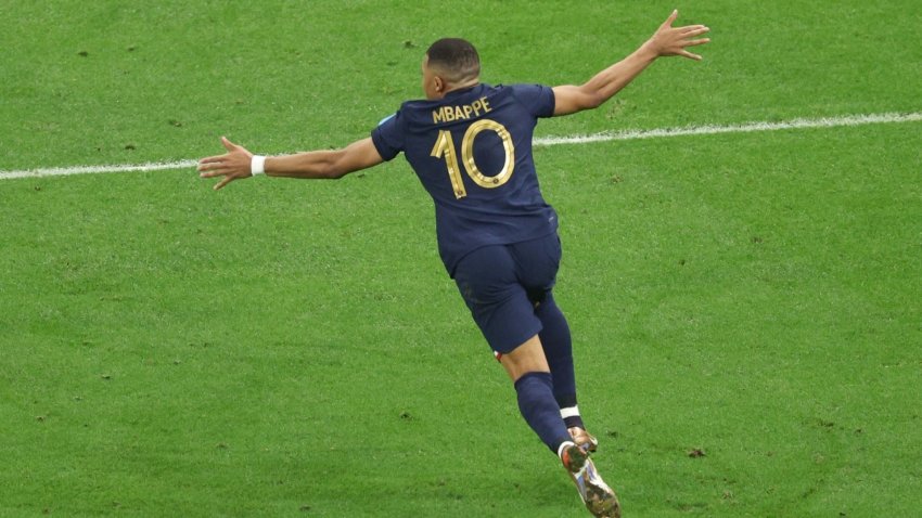 Video: de penal, Mbappé marca el primero de Francia ante Argentina
