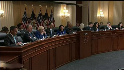 Comité del 6 de enero recomienda la radicación de 4 cargos contra Trump