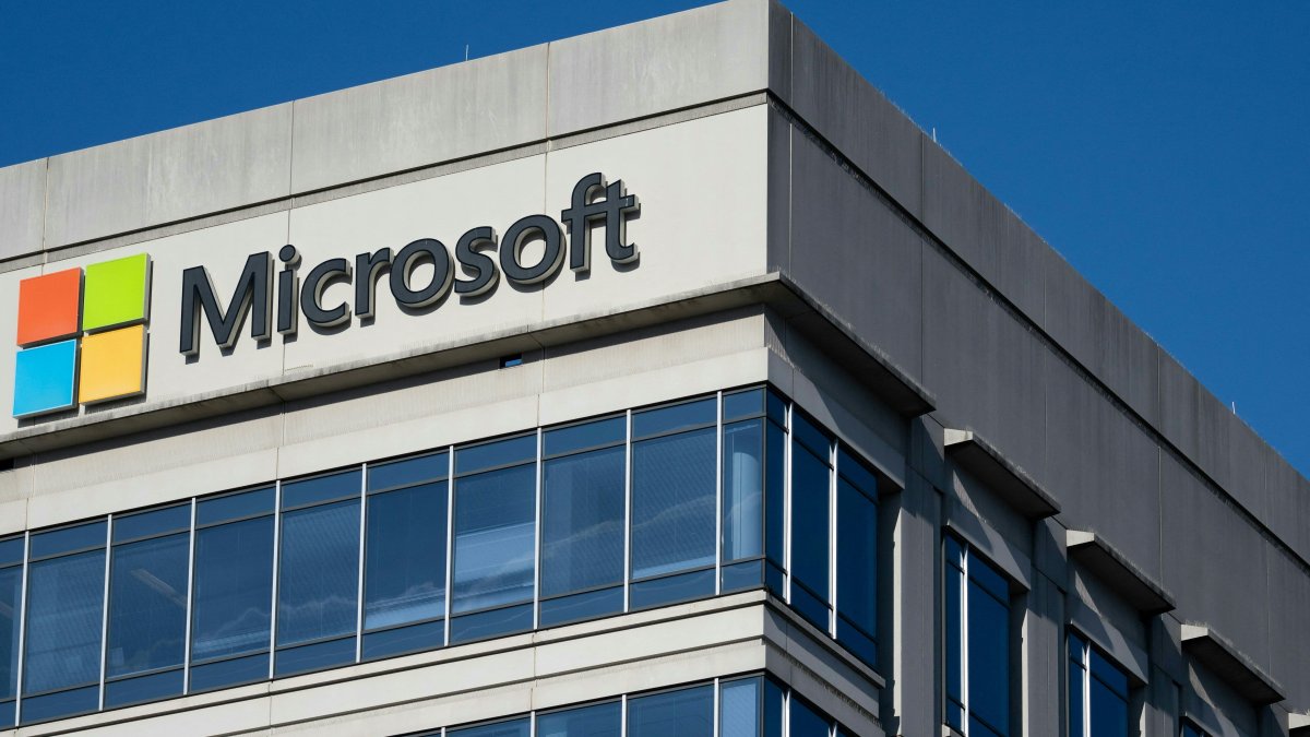 Microsoft investiga interrupción de Teams, Outlook y otros servicios