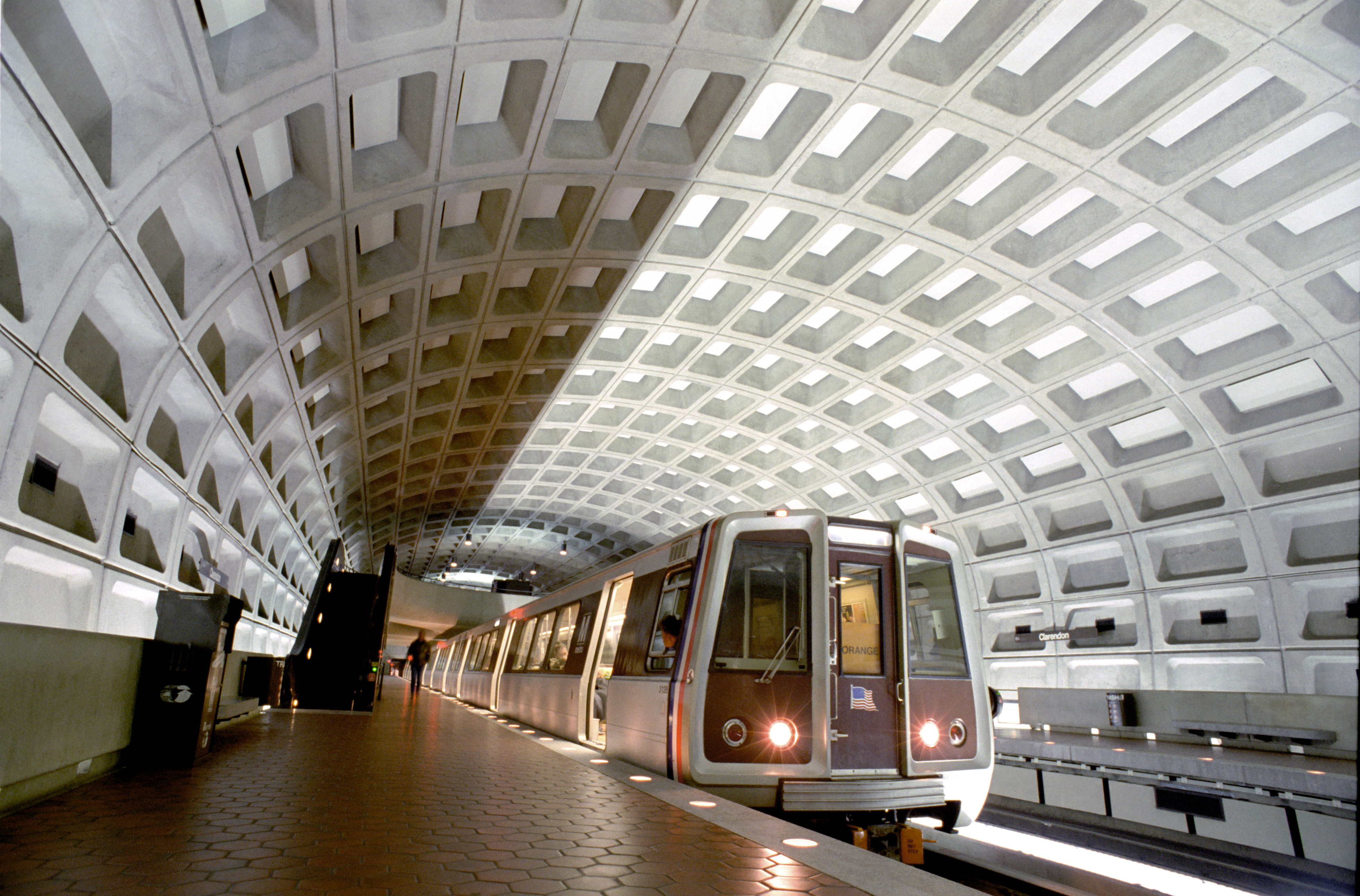 DC: Metro no reducirá servicio en Líneas Azul, Naranja y Plateada –  Telemundo Washington DC (44)
