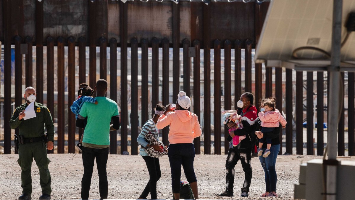 Bajan dramáticamente los encuentros con ciertos migrantes en la frontera sur tras parole humanitario
