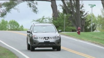 Nissan llama a revisión a 800,000 autos por defecto que podría apagar el motor en marcha