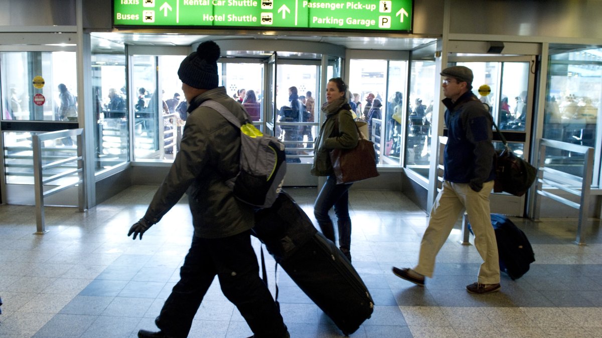 Possible strike by Uber and Lyft drivers could affect LaGuardia airport passengers