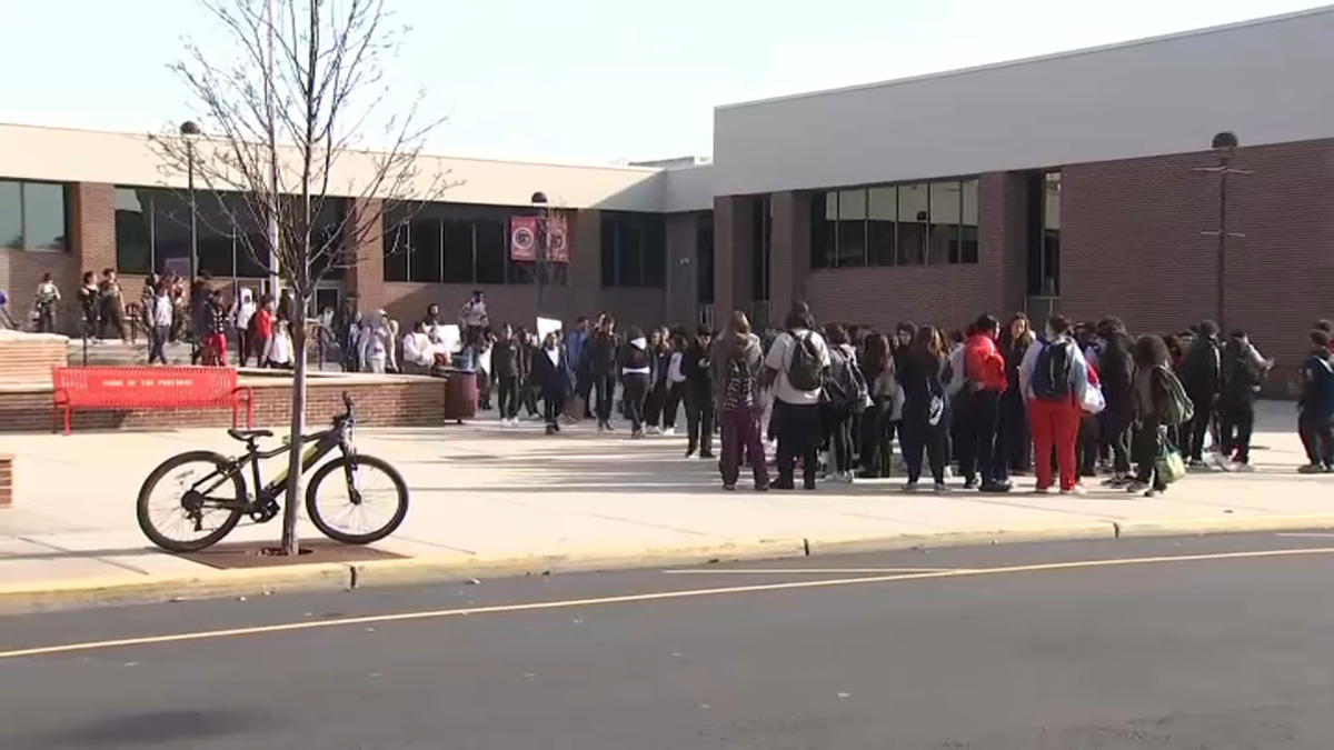 NJ high school students protest assault on 11-year-old boy