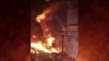 Masivo fuego destruye tienda de neumáticos en El Bronx
