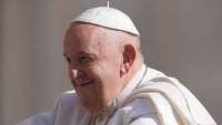 Noticias Telemundo transmitirá entrevista de Julio Vaqueiro con el papa Francisco