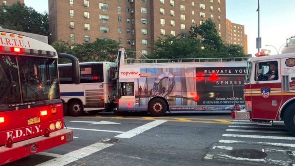 Bus Collision in Manhattan Leaves Dozens Injured