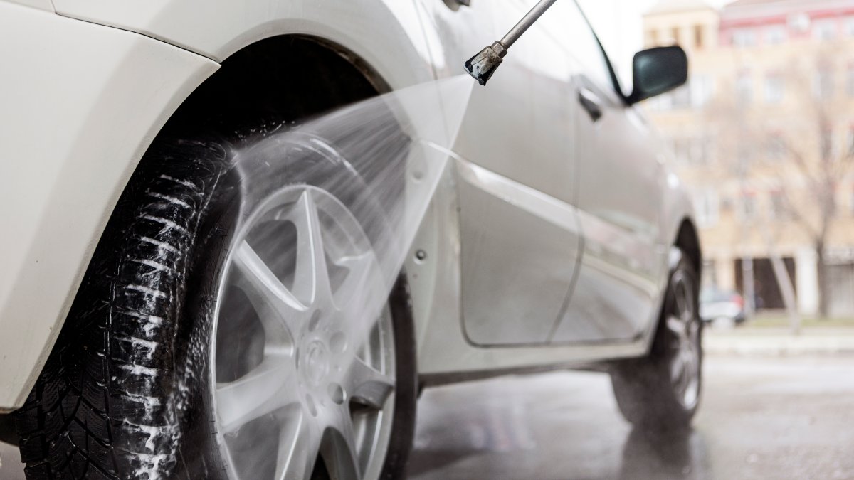 New York City Crackdown: Bill Aims to Eliminate Illegal Car Wash Operations