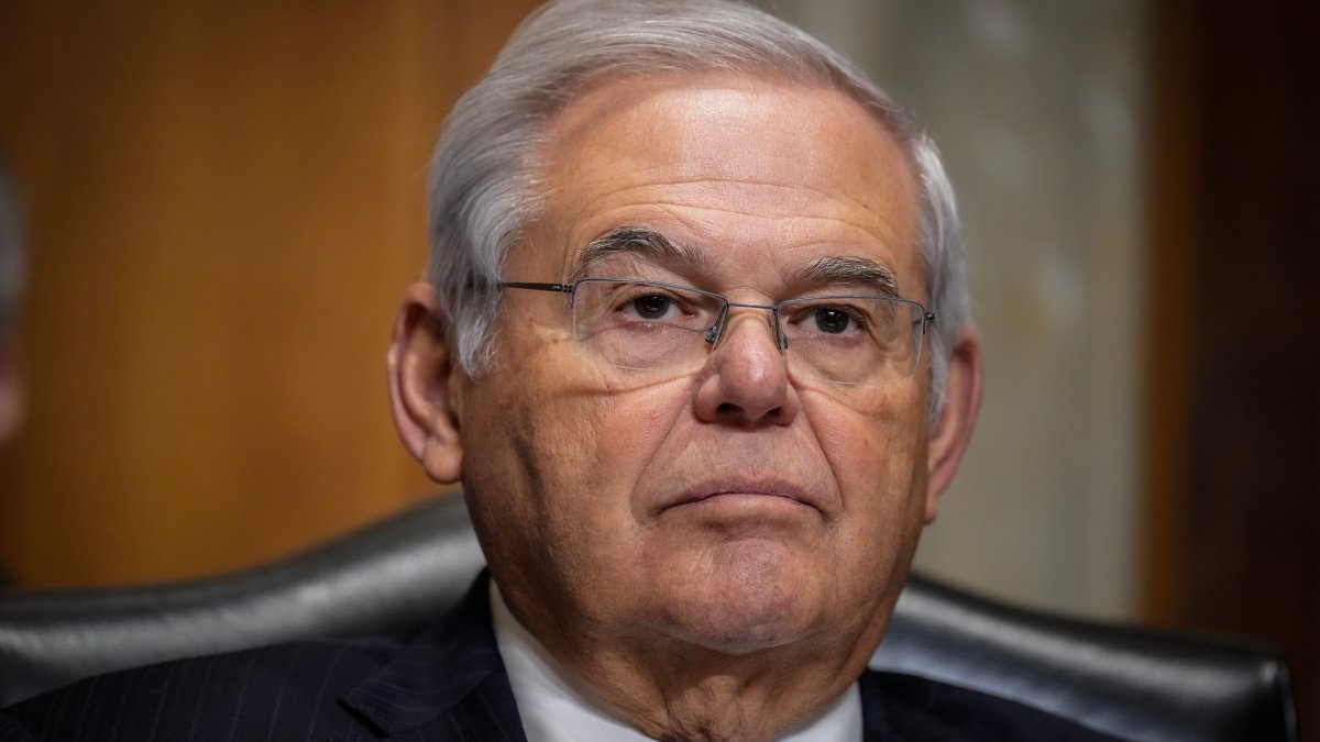 Senator Bob Menendez Pleads Not Guilty to Conspiracy Charge Alleging Agent Ties to Egyptian Government